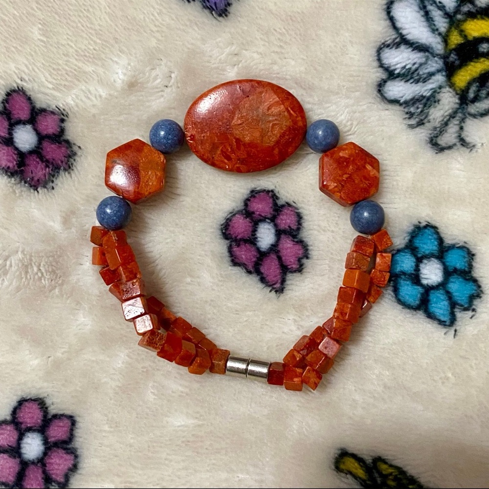 Women’s Red and Blue Beaded Bracelet